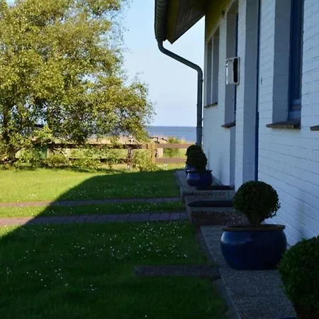Groede Modern Retreat